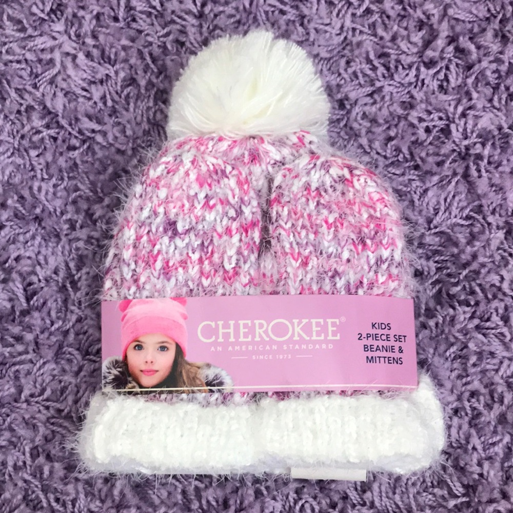 ❄️Beanie and Mittens Matching Set❄️
